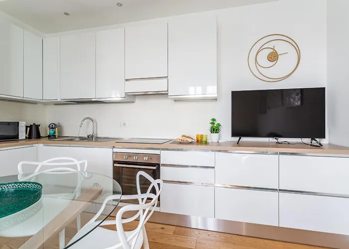 Iflat Bright & Cozy Retreat *